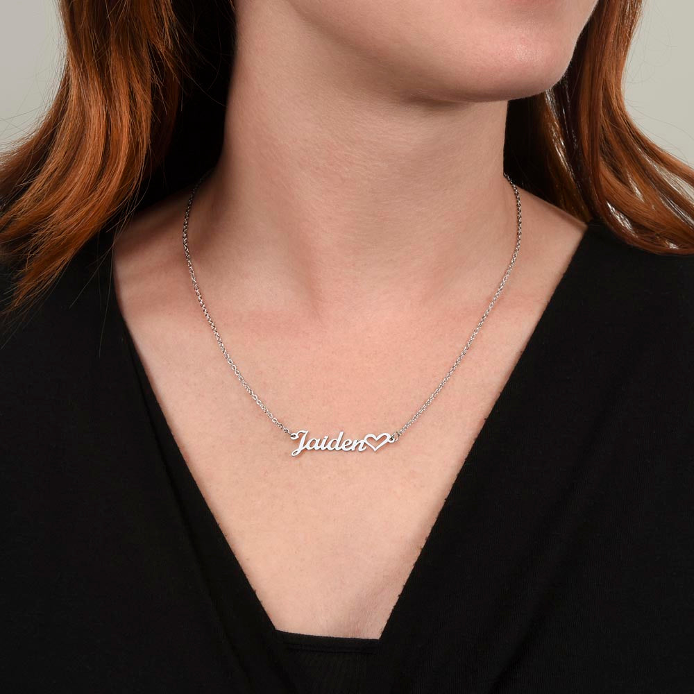 Custom Name Necklace w/ Heart - Beloved Gifts Personalized Name Necklace